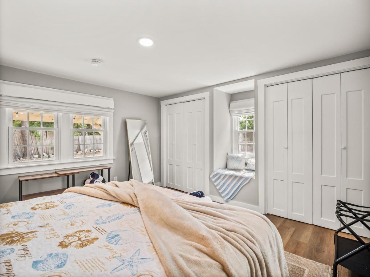Cape Cod Cottage, Near Beach, Hot Tub, Ac, Dog Friendly Yarmouth Port Zewnętrze zdjęcie